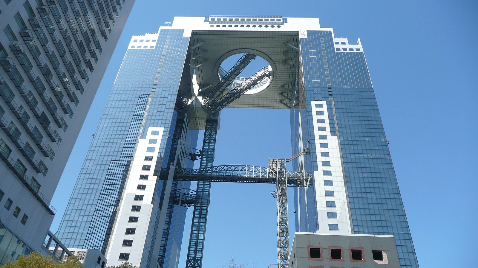 Looking up through the space between the towers.