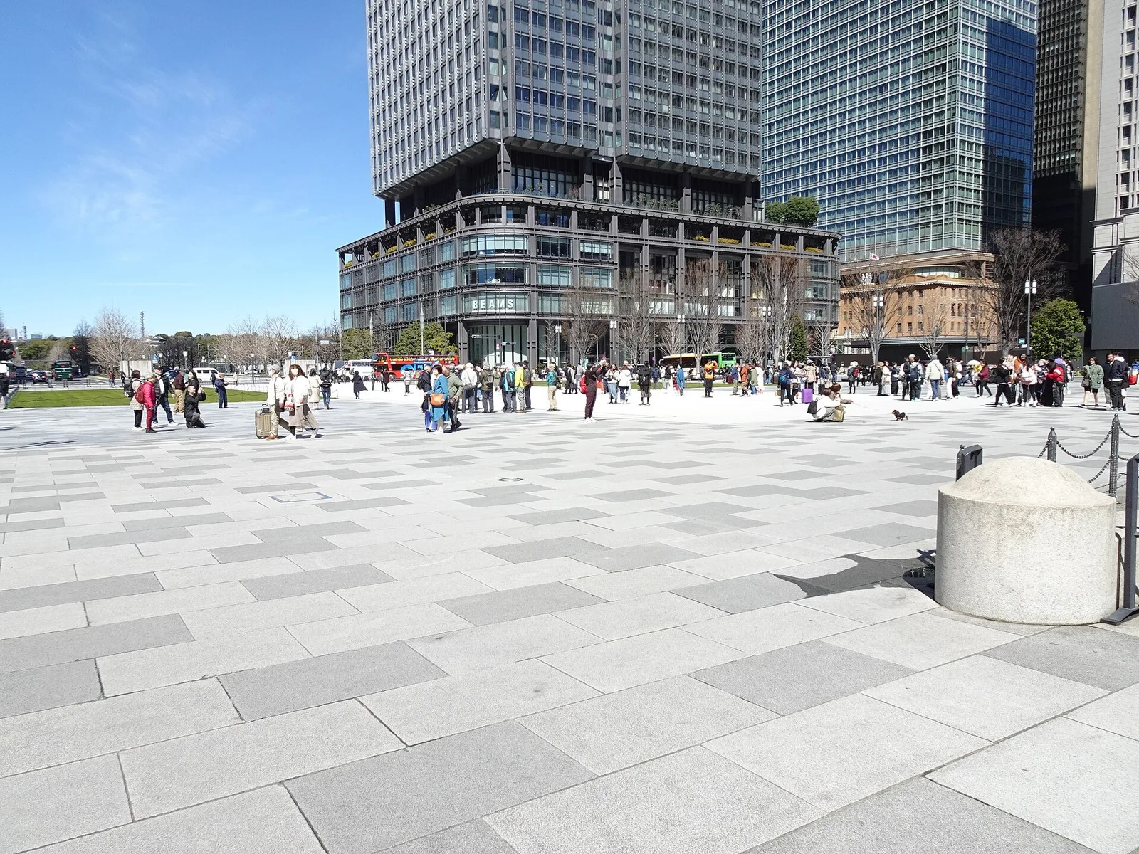The plaza in front of Tokyo Station's Marunouchi building.