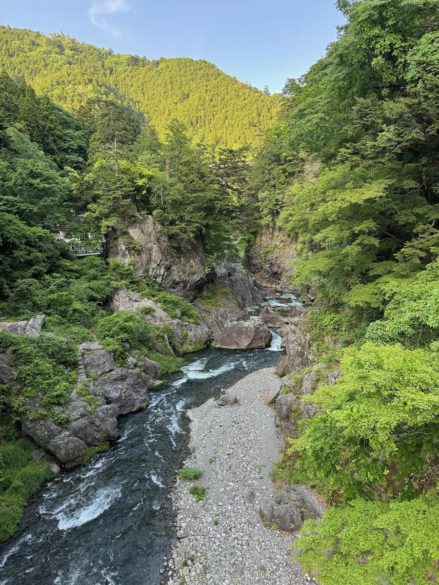 The river and rocky scenery of Hatonosu Gorge in Okutama.